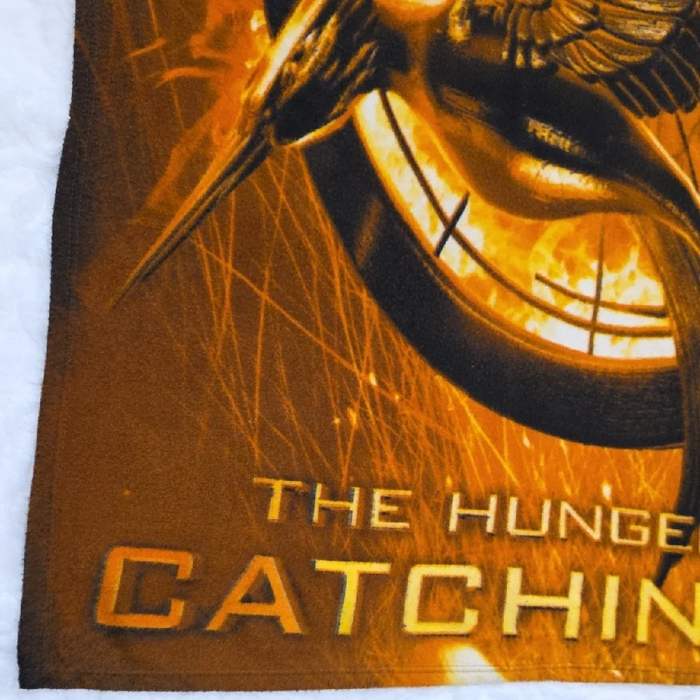 The Hunger Games Tapestry - Fiery Orange and Black - Picture 3 of 7